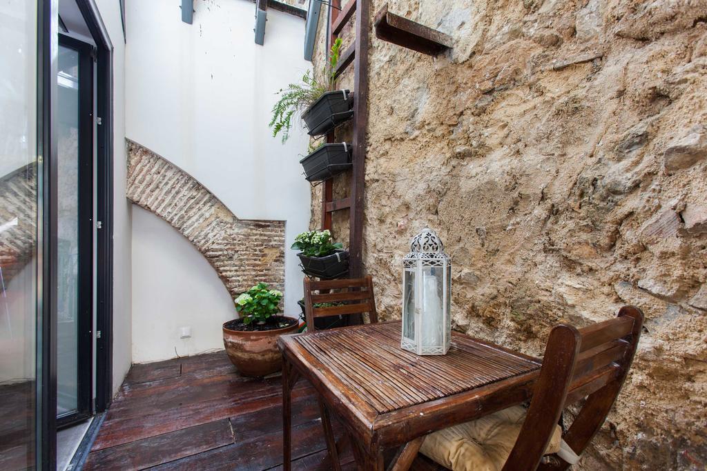 The Old Stables Chiado Apartments Lisboa Extérieur photo