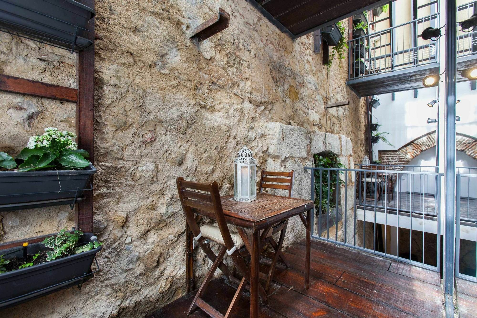 The Old Stables Chiado Apartments Lisboa Extérieur photo
